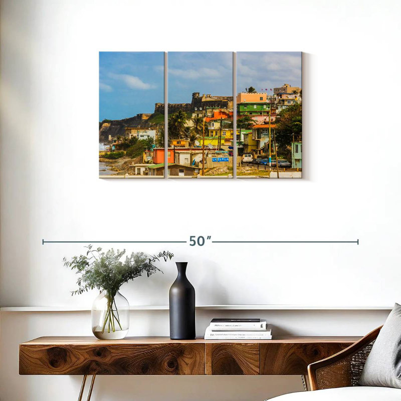 Rorry La Perla Residences, 20" H x 33" W