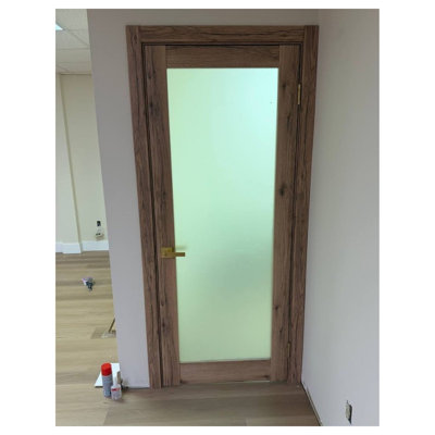 Porte de ville française prémontée en chêne massif, verre dépoli, panneau simple, cadre et poignées inclus, style Planum 2102, pour salle de bain ou chambre à coucher. Porte robuste de 81 cm x 244 cm (32 po x 96 po).