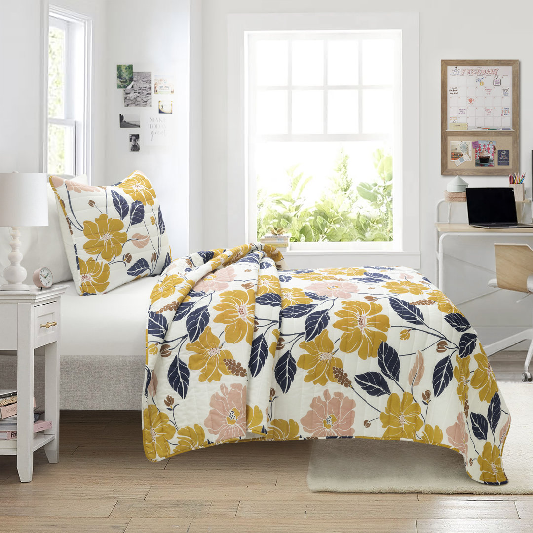 Lucia Abstract Floral Cotton Quilt Yellow/Navy 3Pc Set Lush Decor 