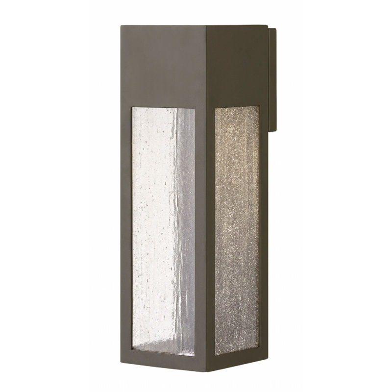 Lanterne murale d'extérieur Rook Dark Sky, Bronze, 6,5 W, 15" H x 4,8" W x 4,8" D