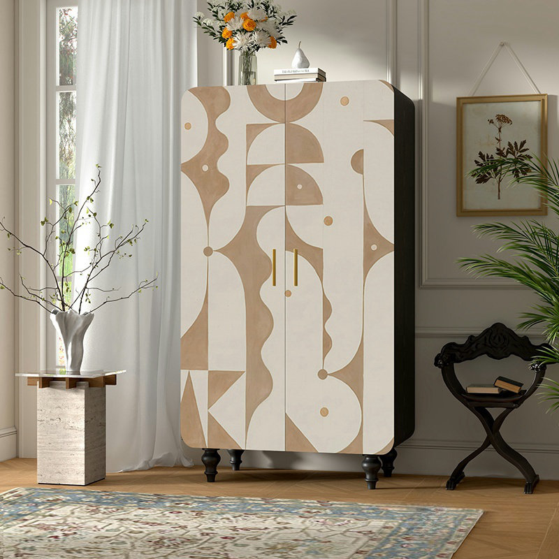 Garde-robe de style crème