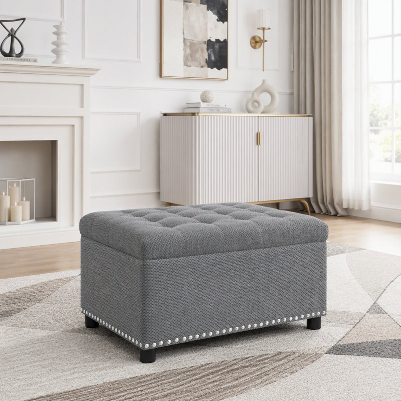 Pouf de rangement carré avec dessus capitonné et garniture cloutée, Gris clair