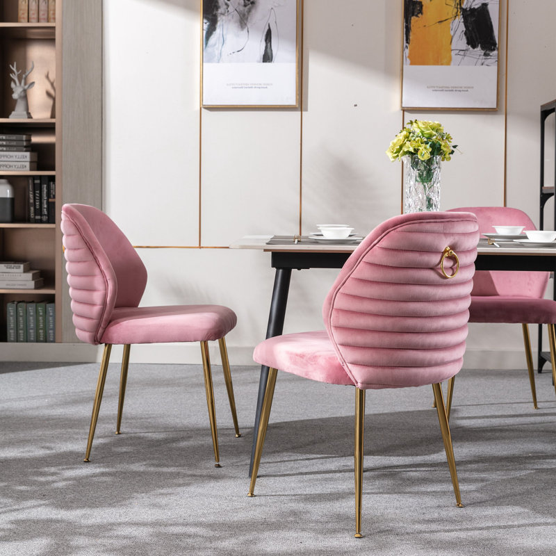Chaise d'appoint rembourrée en velours capitonné Mariley, Rose
