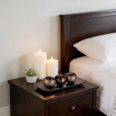 Artistic Decor Sculpture，Elegant Accent For Home & Office Spaces