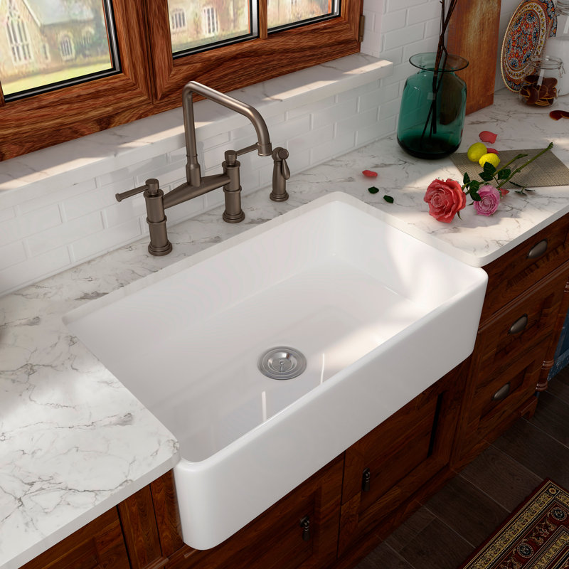 33" L x 20" W Fireclay Farmhouse Kitchen Sink with Sink Grid and Basket Strainer for Large Space, White