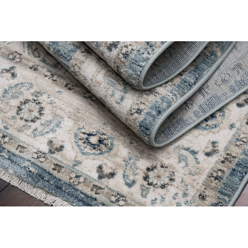 Tapis bleu clair / crème Omarion, Rectangle 3 pi 11 po x 5 pi 7 po