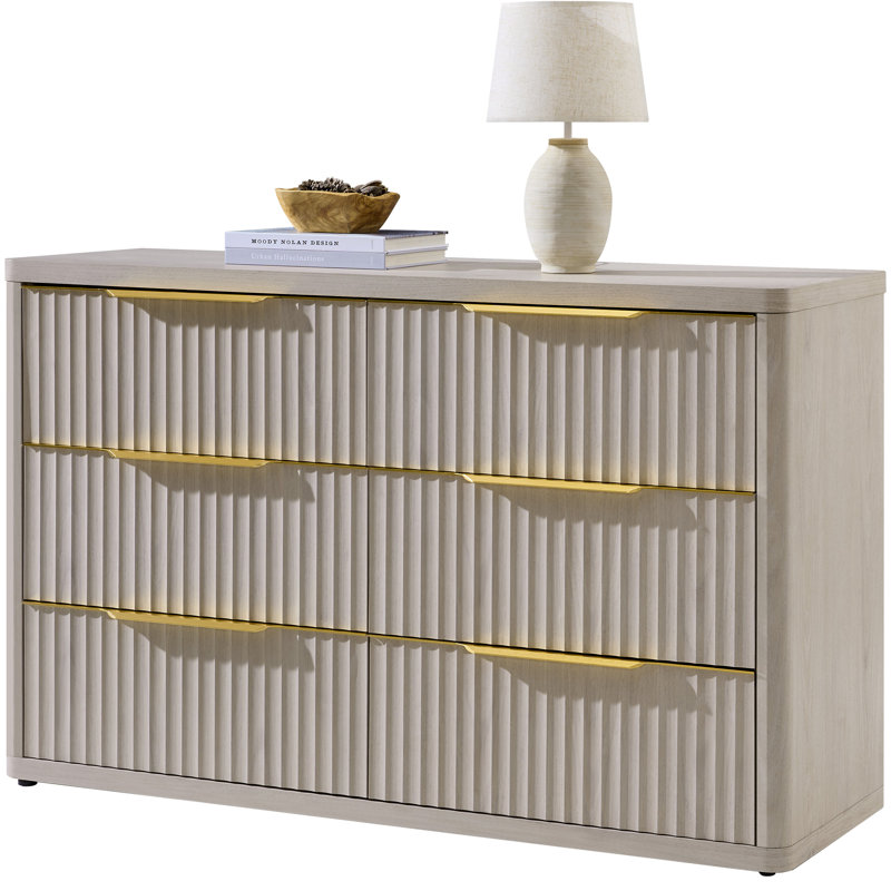 Commode à 6 tiroirs avec poignées dorées Cesiro, Aulne blanc, 1
