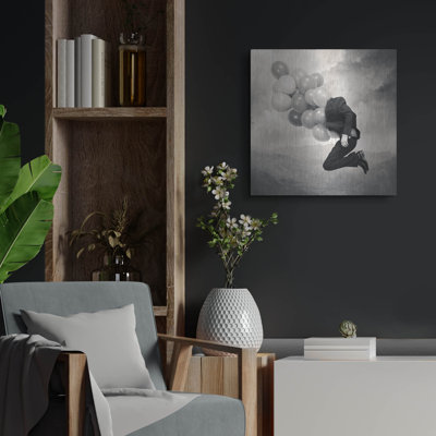 «Elsewhere» par Tommy Ingberg, art mural en métal