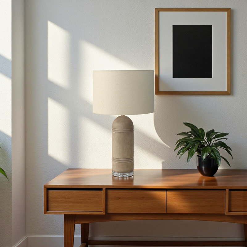 Lampe de table Camino avec abat-jour beige en résine brune, H 27,86 po x l 15,84 po x P 15,84 po