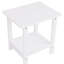 Table d'appoint Hips White en bois aux tons chauds, idéale pour le jardin et les réceptions en extérieur. Sa structure à deux niveaux offre un espace de rangement pour les sous-verres et les boissons. Son dossier ergonomique et profilé assure une assise confortable.