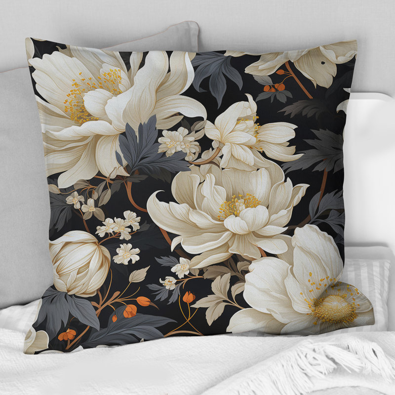 Coussin White Peony Paradise II - imprimé floral, H 16 po x l 16 po