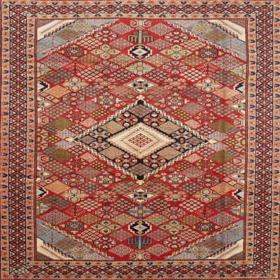 Tapis brun / rouge traditionnel