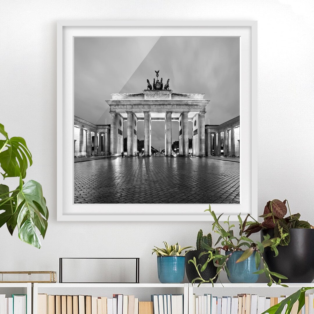 Gerahmtes Papierbild Erleuchtetes Brandenburger Tor II