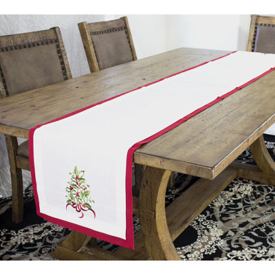 Chemin de table Emelen