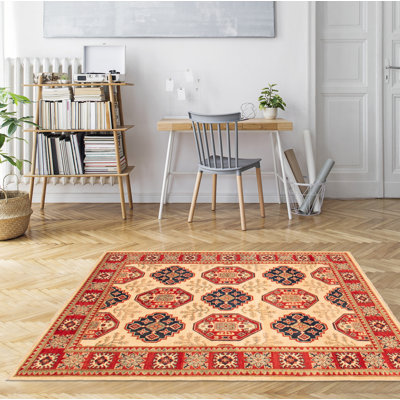 Tapis crème Finest Ghazni 5 pi 0 po x 6 pi 7 po