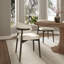 Ensemble de table de salle à manger en bois massif à forme florale avec chaises d'appoint rembourrées en cuir massif (ensemble de 4/6)-41766132-41766131