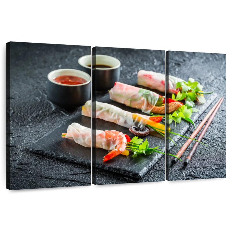 Rouleaux de printemps aux fruits de mer, H 20 po x l 33 po