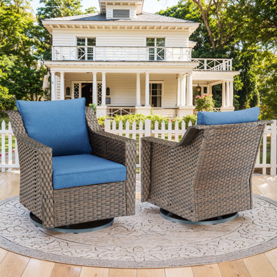 Tya Outdoor Glider Chair by Latitude Run