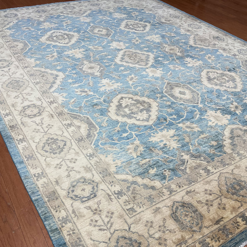 Tapis rectangulaire en laine 8 pi 9 po x 11 pi 8 po