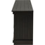 Meuble télé en pin élégant, 40,5 cm de large, quatre compartiments et deux espaces dissimulés pour ranger vos appareils multimédias. Compatible avec les téléviseurs à écran plat de 70 à 79 pouces. Six accessoires inclus.