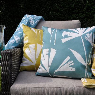 Alma Outdoor Indoor / Outdoor Floral Square Throw Cushion
