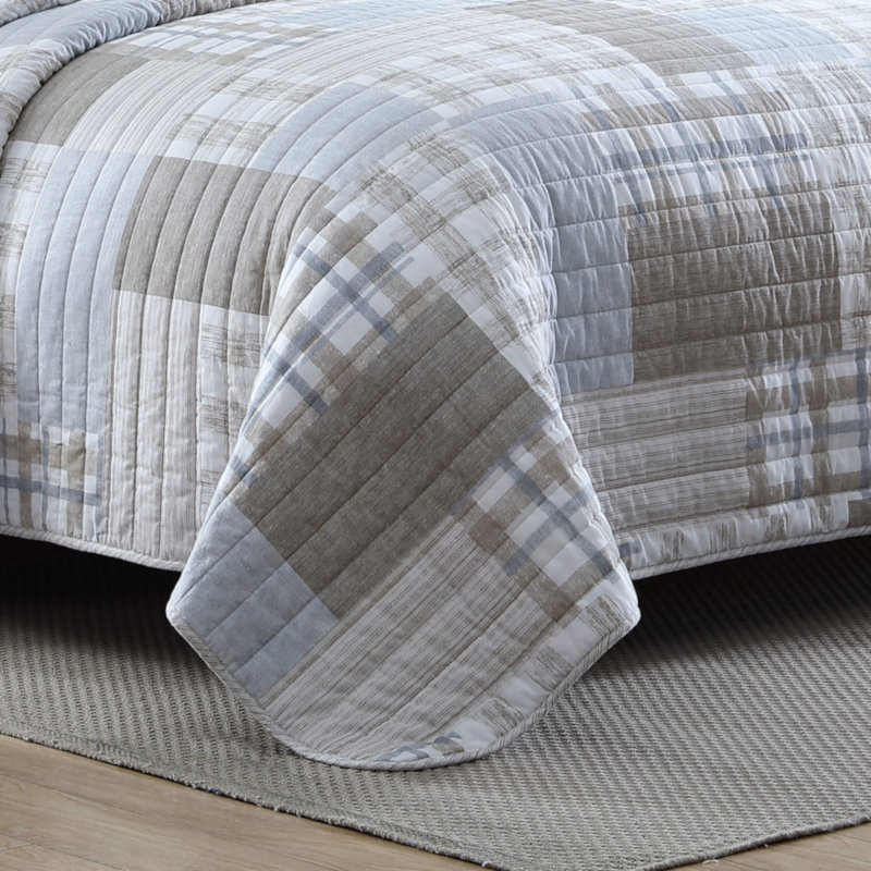 Nautica Clement Cotton Reversible Beige Quilt Set, Twin Quilt + 1 Sham