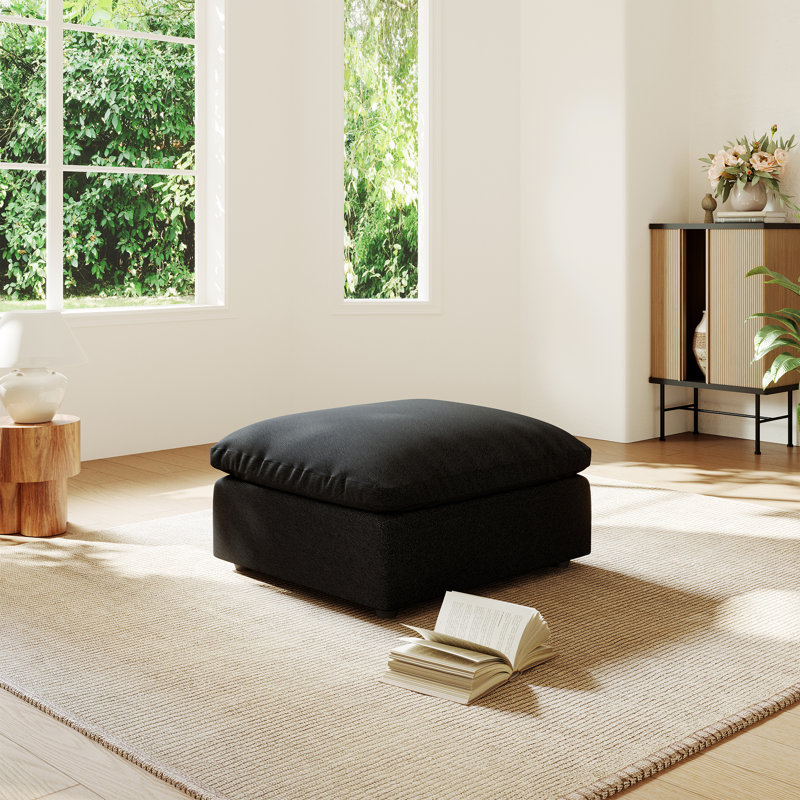 Canapé rembourré avec repose-pieds modulaire Cloud Couch, Noir