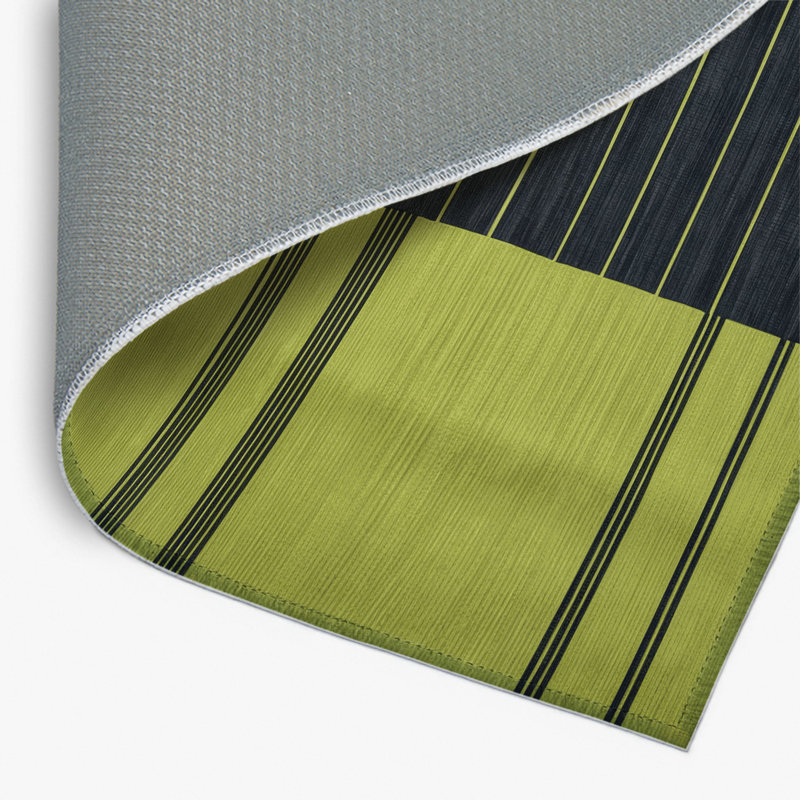 Tapis intérieur / extérieur noir HorizontalStripes, Rectangulaire 8 pi x 10 pi