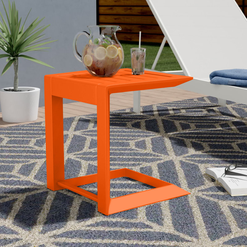 Table d'appoint en métal Harleen, Orange, H 17 po x l 16 po x P 16 po