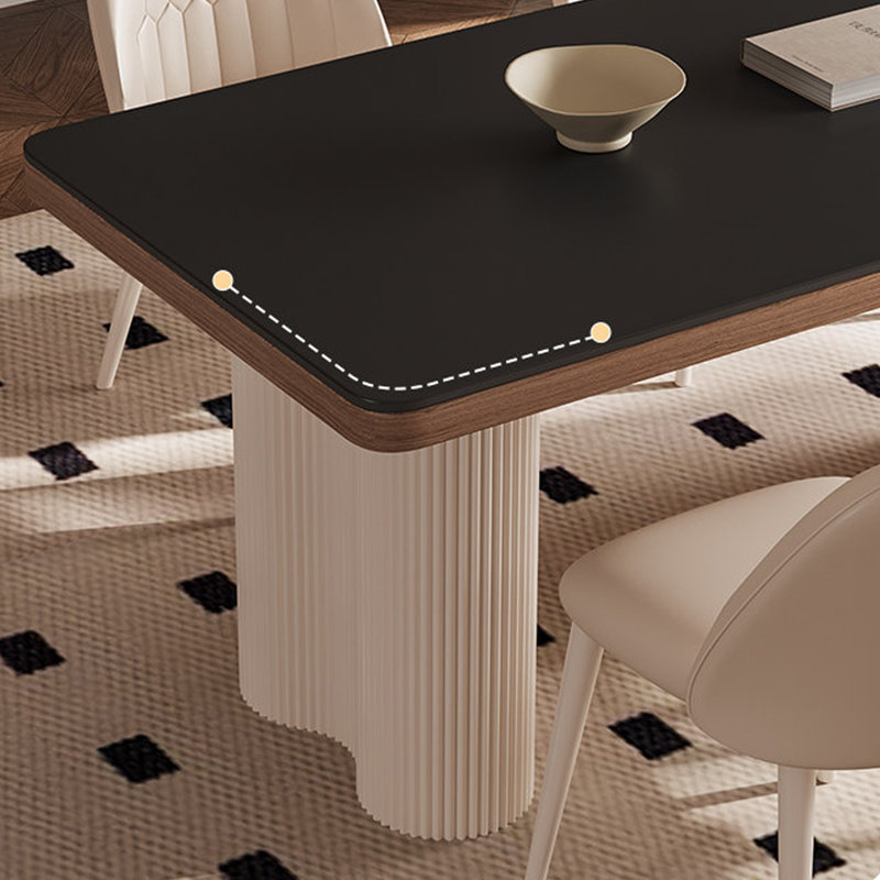 Exquis bureau d'écriture de style français, H 29,52 po x l 47,24 po x P 23,62 po