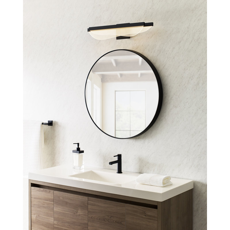 Nyra 25 Bath, Polished Nickel