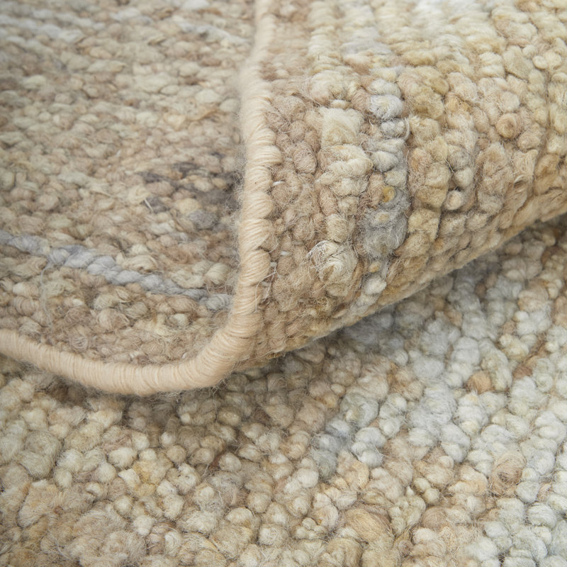 Tapis en laine Sonza, Rectangle 5 pi 6 po x 8 pi 6 po