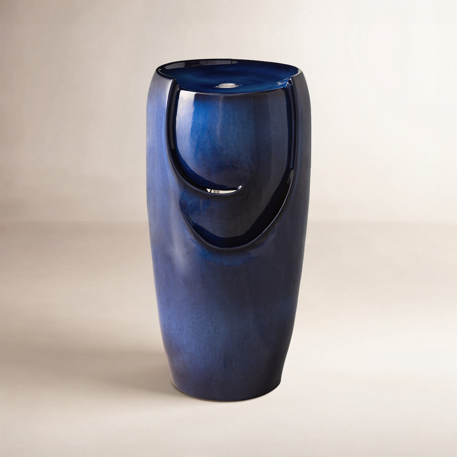 Rorer Fountain, 29.25" H x 14.25" W x 15.25" D, Cobalt Blue