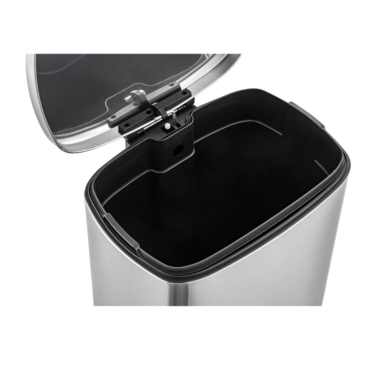 Qualiazero 20 Gal Stainless Steel Step on Kitchen Trash Can