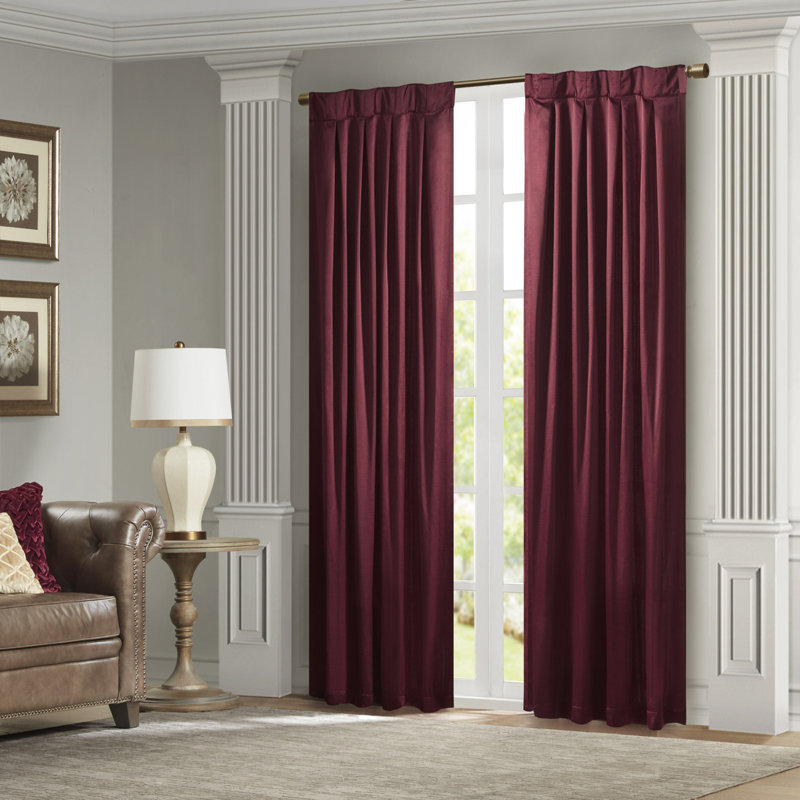 Rideau plissé avec attache (simple) 52 po x 84 po, Rouge
