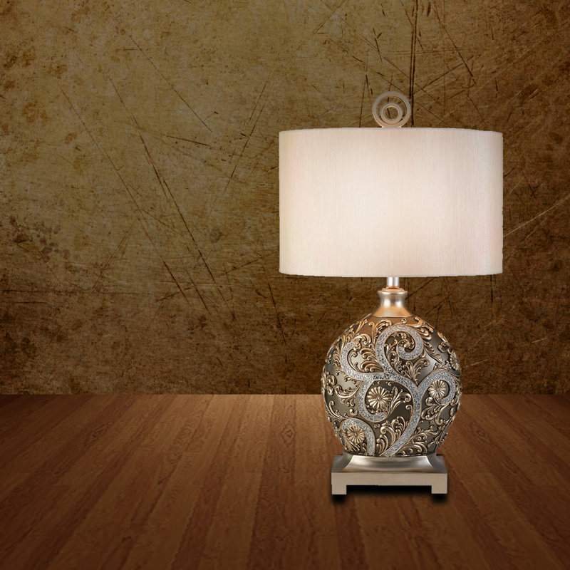 Schuldt Metal USB Table Lamp