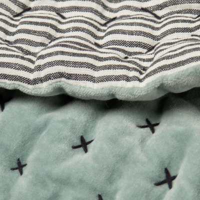 Cotton No Pattern Bedspread
