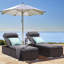 Trois ensembles de chaises longues de patio-963621151
