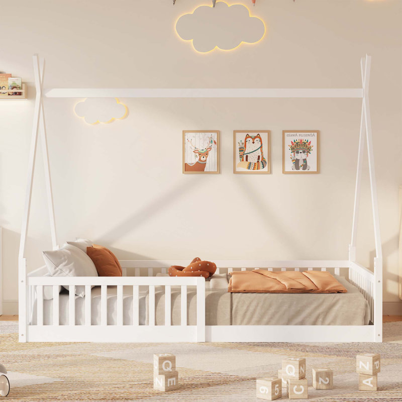 Lit en bois avec clôture, White