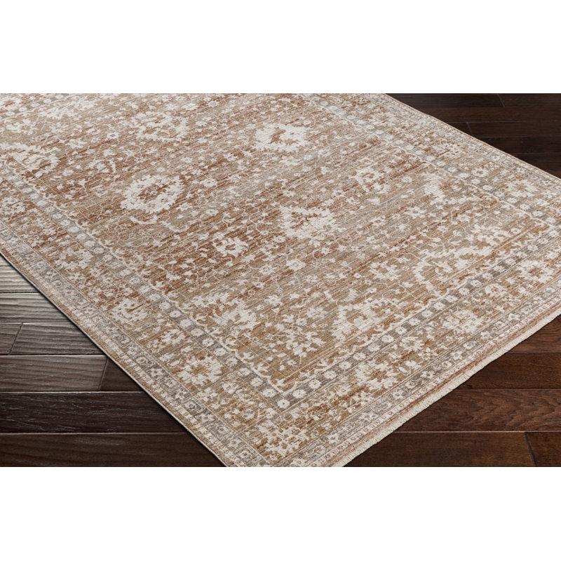 Everly Oriental Indoor Rug, Round 7'10"