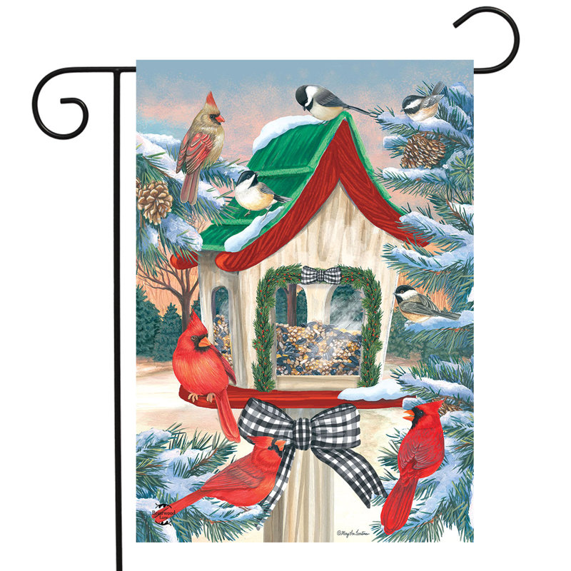 Drapeau de jardin enneigé
