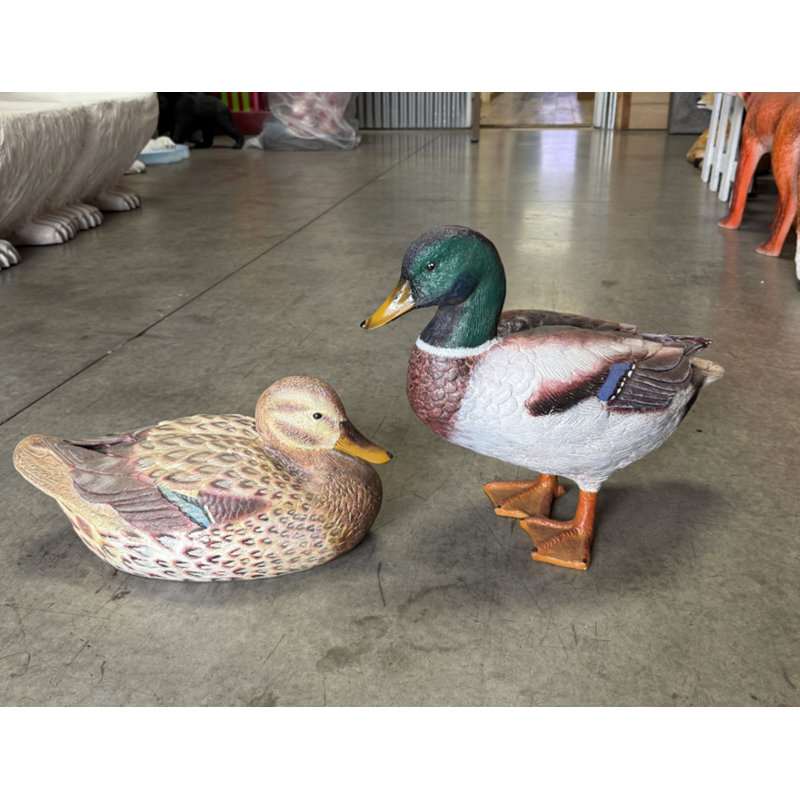 Statue de canard colvert femelle