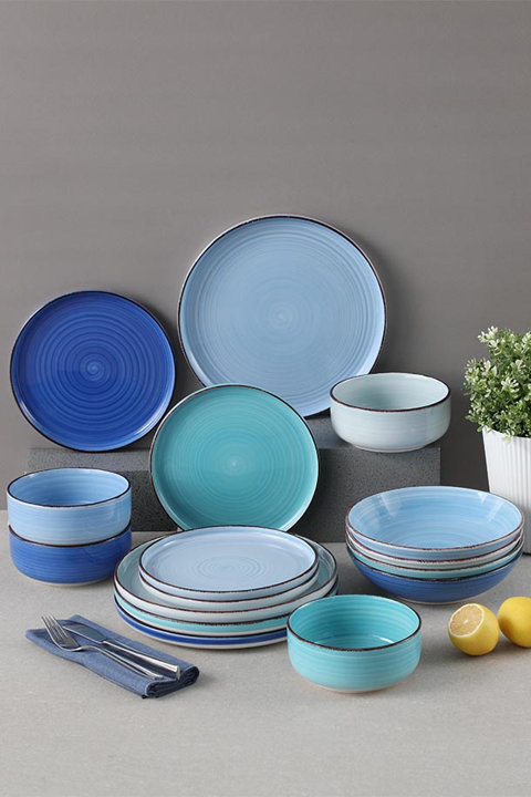 Dinnerware Sets