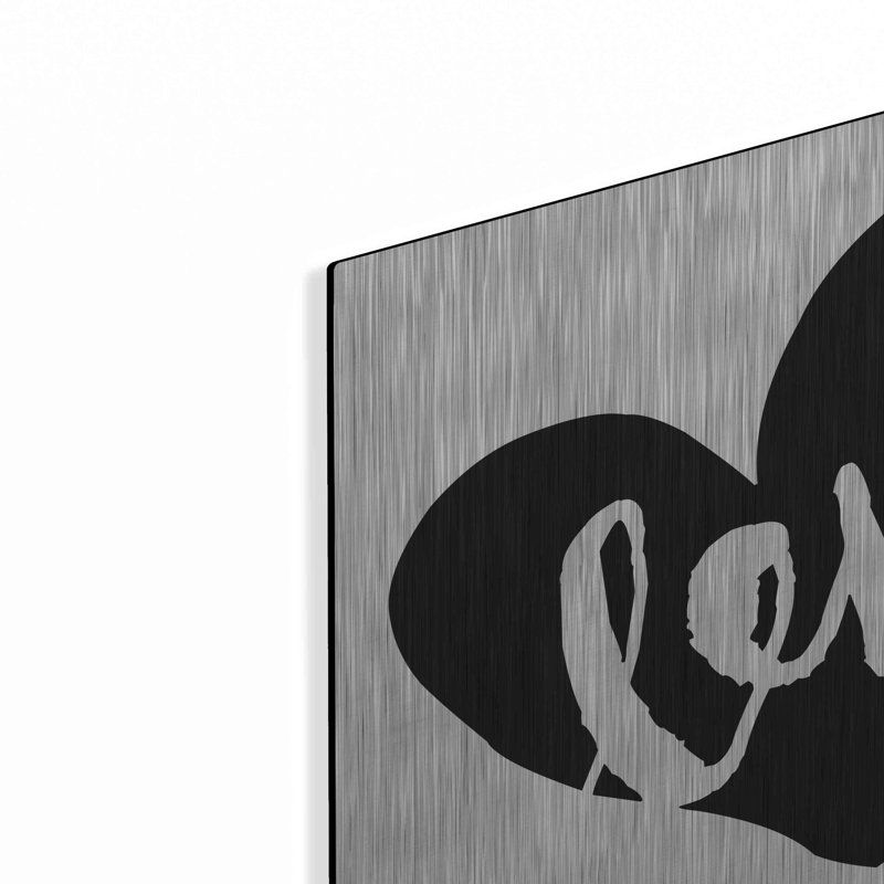 «Love» par Lux + Me, H 12 po x l 12 po
