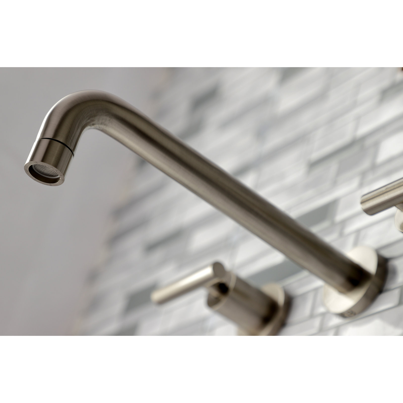 Manhattan Wall-Mounted Roman Tub Faucet, Brushed Nickel