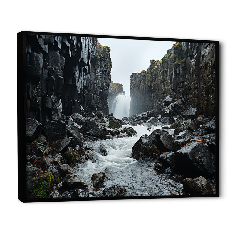 Paysage de rivière en cascade, Cadre flottant noir, H 16 po x l 32 po x P 1 po