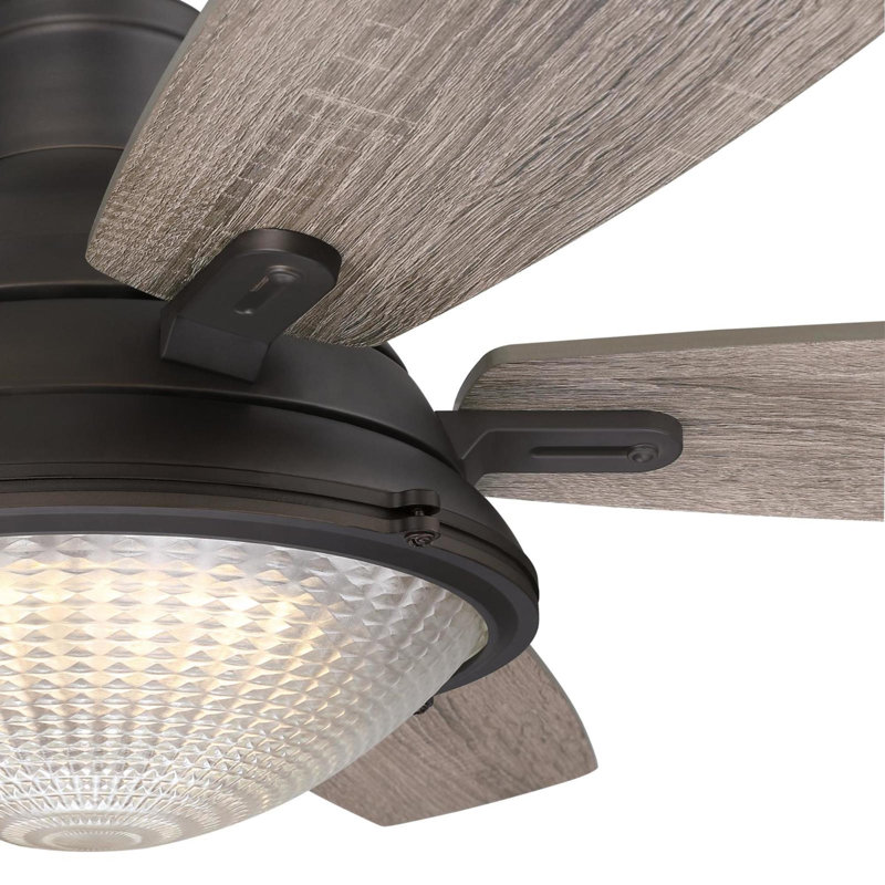 Ventilateur de plafond à DEL 5 pales 52 po avec télécommande et ensemble d'éclairage inclus