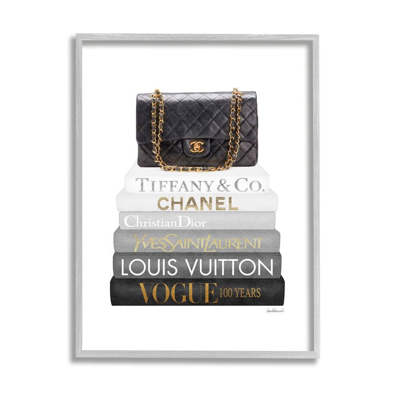 «Black Glam Purse Chic Modern Bookstack», surdimensionnée, encadrée blanche, art texturé par Amanda Greenwood