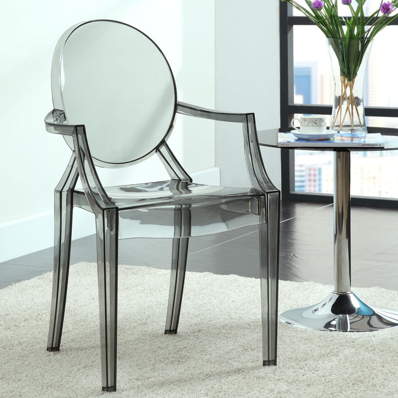 Fauteuil Casper, Fumée