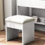 Meuble-lavabo blanc avec miroir et lumières